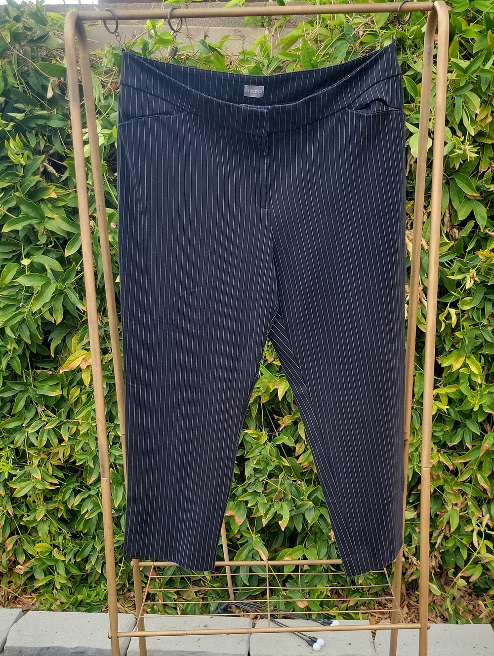 Chico's Black Pinstripe Cropped Trousers With Pockets Sz 16